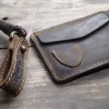 trip machine Wallet Tobacco Old Boy motocyklowy skórzany poftfel na rzemyku brąz vintage retro bobber custom cafe racer 3.jpg