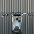 Biltwell Kung Fu tpv grey grips klasyczne manetki motocyklowe 2.png