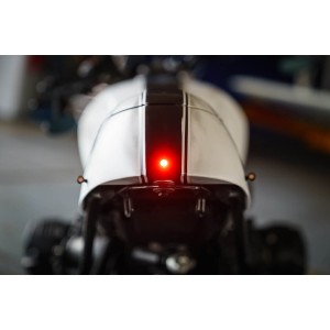 Lampa tylna Kellermann Atto RB Dark mini lampa tylna motocyklowa custom nierzucająca się w oczy tylna lampa
