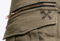 mjdc5003_defender_mono_olive_detail_02.png